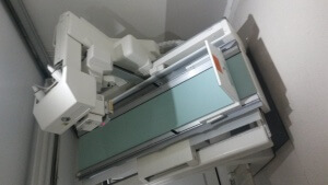 Salle telecommandee materiel radiologie-2